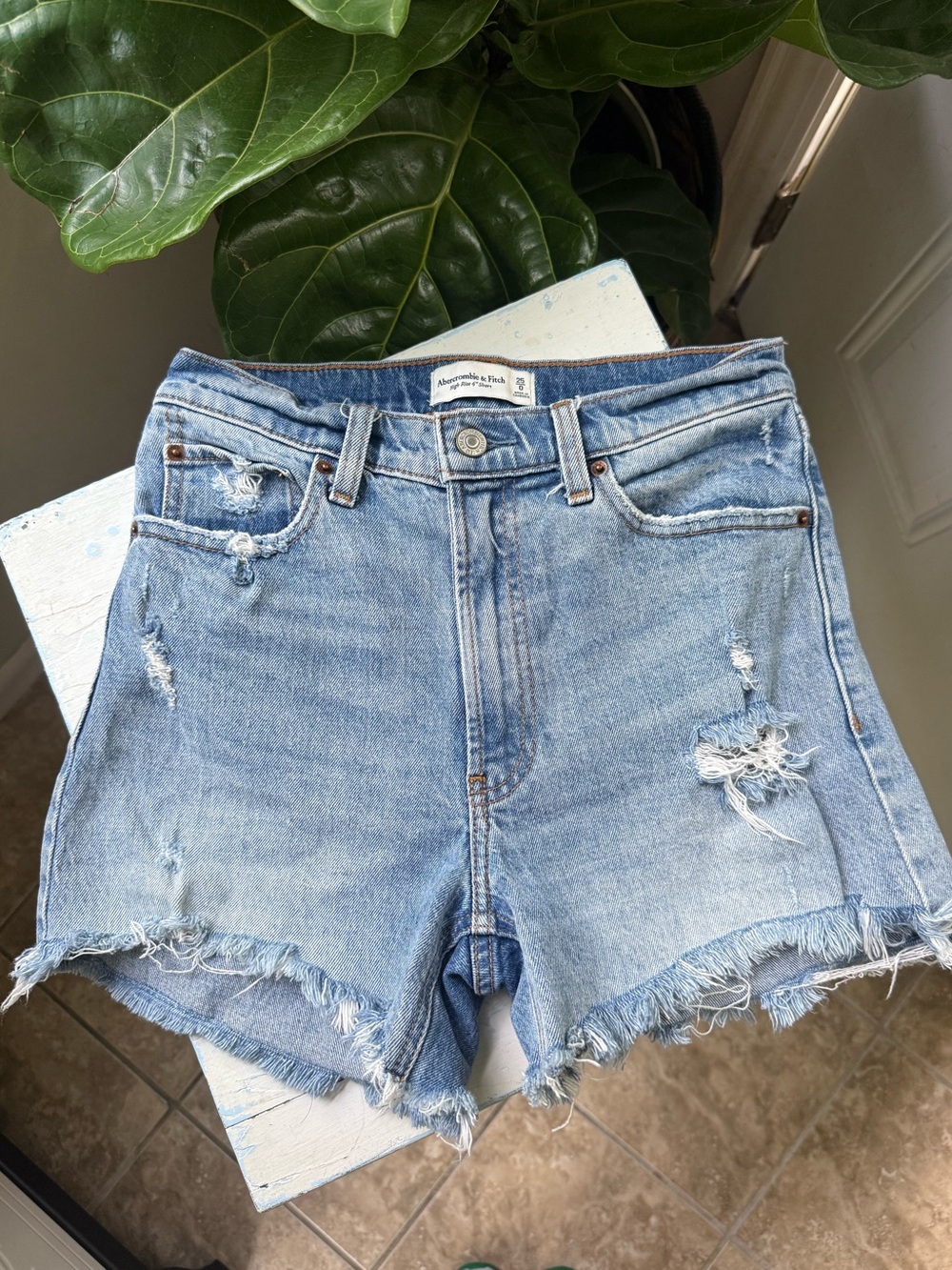 Abercrombie cut off Jean shorts